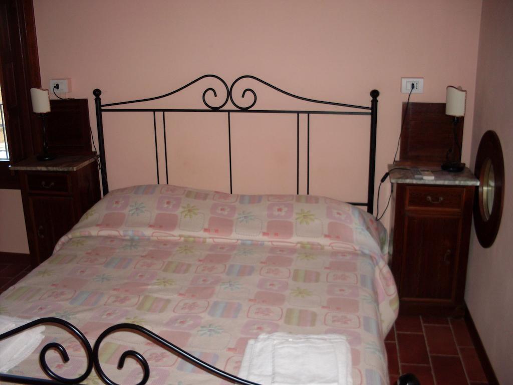 Agriturismo La Marletta Imola Room photo