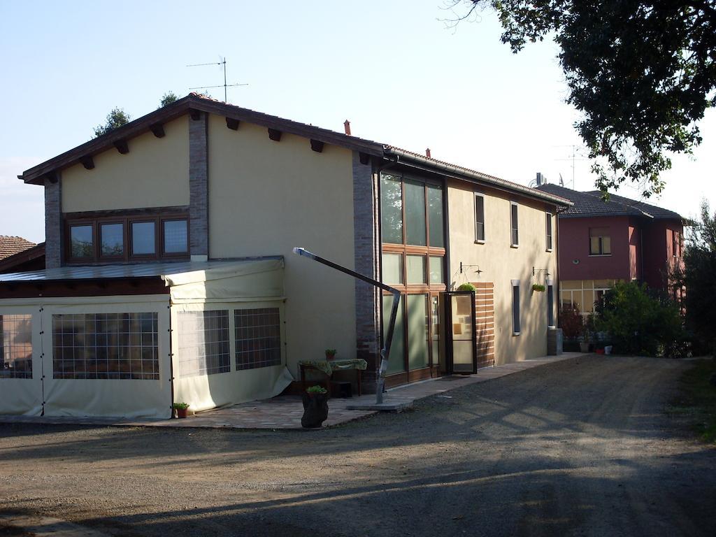Agriturismo La Marletta Imola Exterior photo